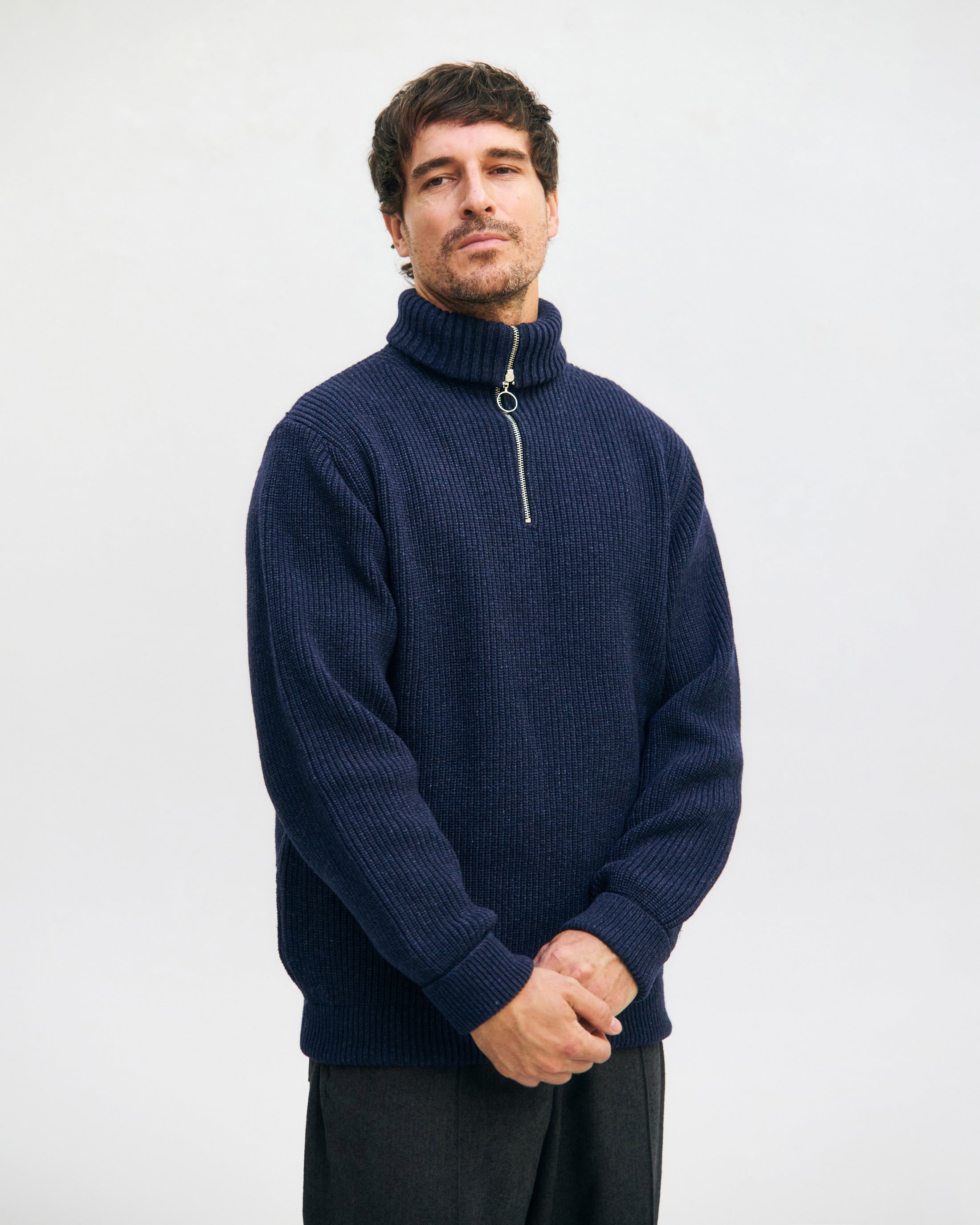 Schwerer Strick Troyer Recycelte Wolle - Dunkelblau