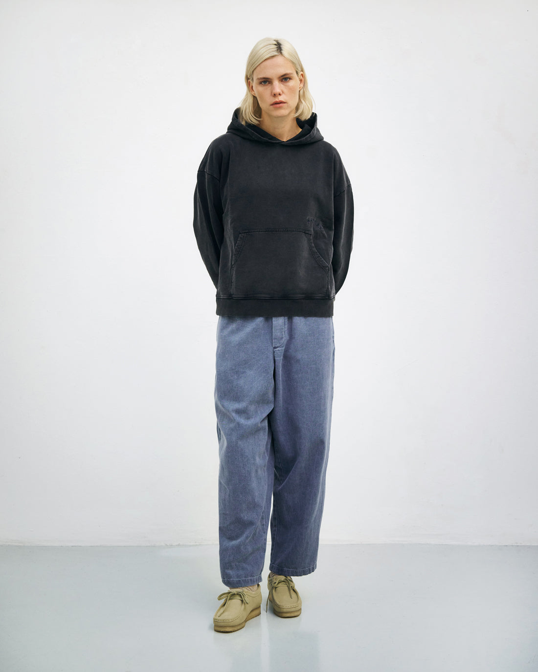 Logo Hoodie Bio Baumwolle - Washed Black