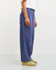 Weite Sweatpant mit Bundfalte Bio Baumwolle - Blau