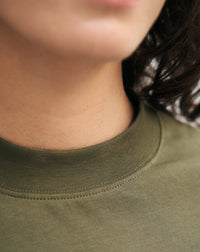 T-Shirt mit breitem Kragen Bio Baumwolle - Dunkelgrün